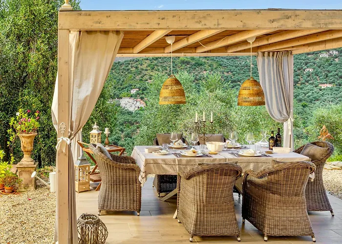 Elegant With Pool Near Diano Marina Diano San Pietro
