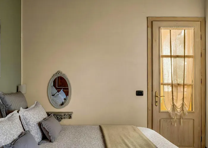 Elegant With Pool Near Diano Marina Vakantiehuis